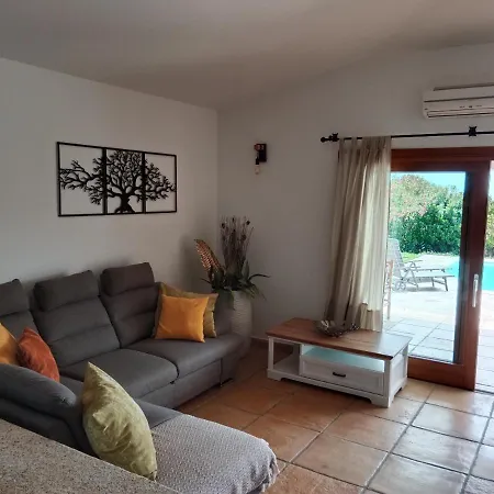Casa Noah- Fur Familien Geeignet Holiday home Budoni